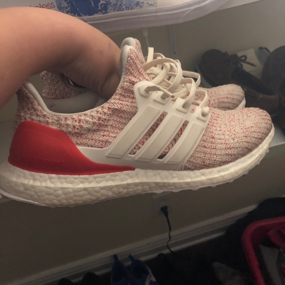 Ultraboost 4.0 women’s size 10 men’s size 9